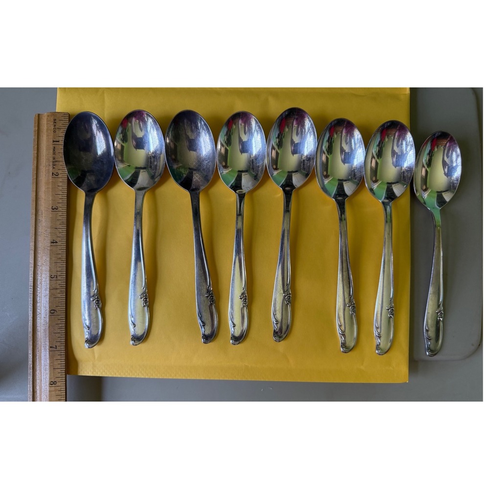 Wm Rogers Mfg Co Spoons Set 8 Silver First Love‎ Good Oval Soup Teaspoon Floral